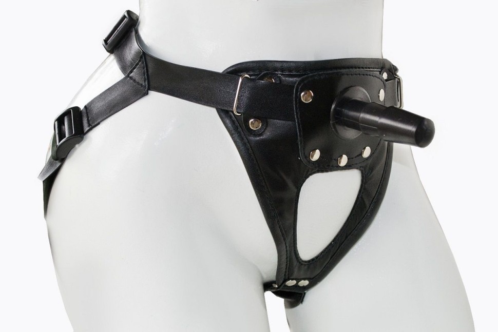Harness трусики с насадкой №26 купить со скидкой в секс шопе  Страпоны  Трусики с насадками